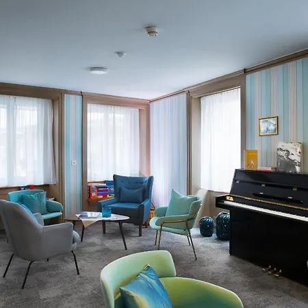 Krone By B-smart Hotel